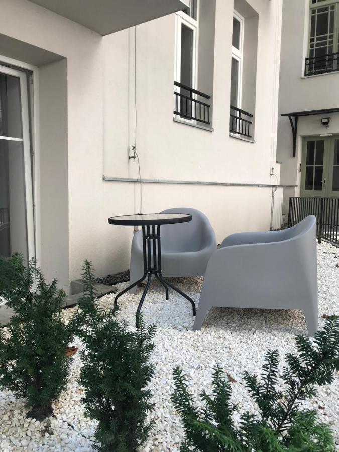 Historic Old Town Kazimierz 2 Garden View Apartment Krakow Luaran gambar